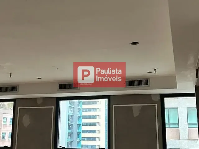 Conjunto comercial com 98m², à venda ou para alugar, no bairro Vila Olímpia em São Paulo