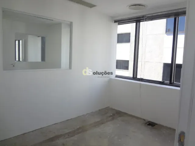Conjunto comercial para alugar, no bairro Cidade Monções em São Paulo