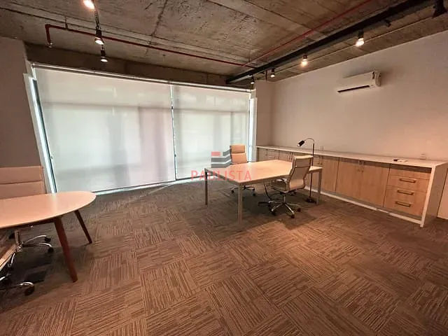 Conjunto comercial para alugar, no bairro Vila Olímpia em São Paulo
