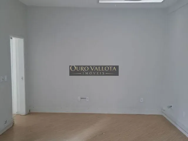 Conjunto comercial com 132m², para alugar, no bairro Vila Olímpia em São Paulo