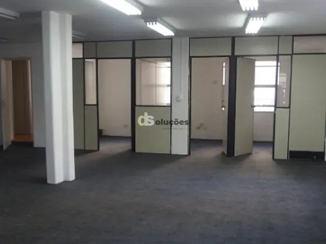 Conjunto comercial para alugar, no bairro Jardim Paulista em São Paulo