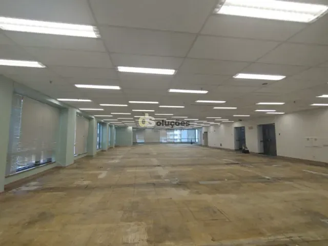 Conjunto comercial para alugar, no bairro Cerqueira César em São Paulo