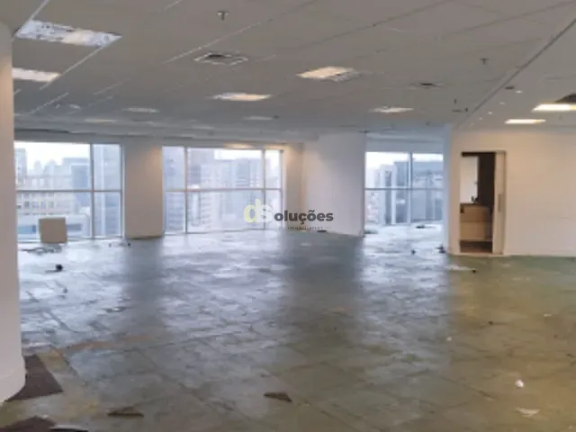 Conjunto comercial para alugar, no bairro Vila Olímpia em São Paulo