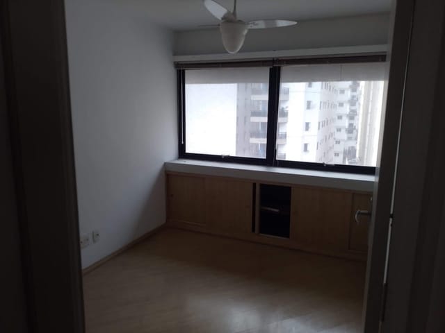 Conjunto comercial com 115m², para alugar, no bairro Santa Cecília em São Paulo