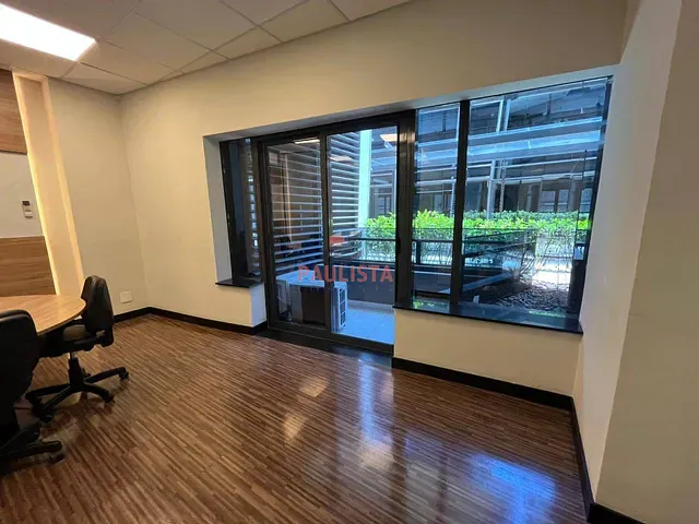 Conjunto comercial à venda, no bairro Vila Mariana em São Paulo