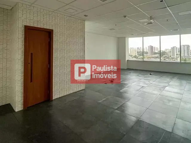 Conjunto comercial com 114m², para alugar, no bairro Brooklin Paulista em São Paulo