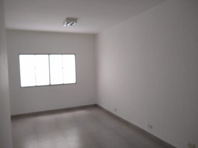 Conjunto comercial com 35m², para alugar, no bairro Vila Mascote em São Paulo