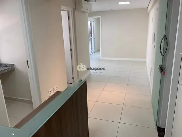 Conjunto comercial à venda, no bairro Vila Clementino em São Paulo