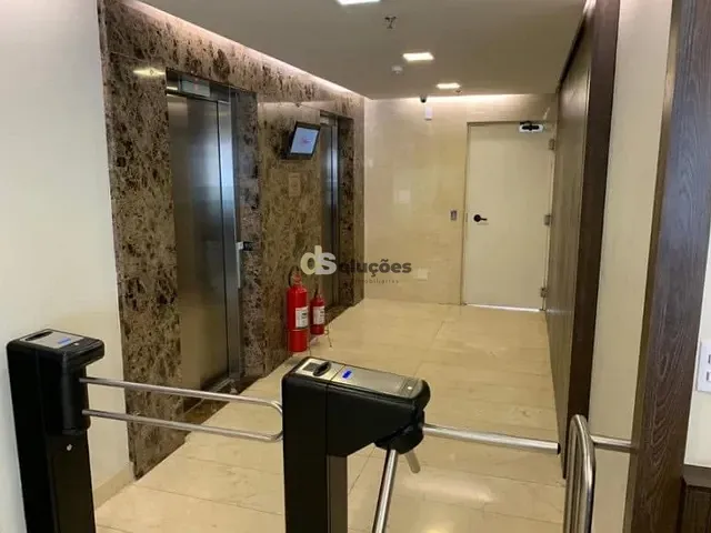 Conjunto comercial à venda, no bairro Vila Clementino em São Paulo