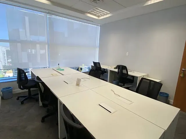 Conjunto comercial com 350m², para alugar, no bairro Cerqueira César em São Paulo