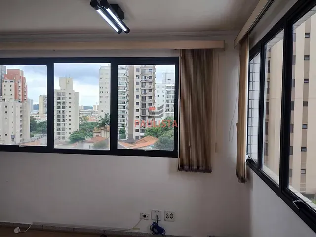 Conjunto comercial à venda, no bairro Vila Monte Alegre em São Paulo