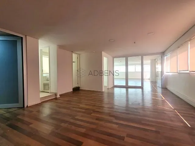Conjunto comercial para alugar, no bairro Jardim Paulista em São Paulo