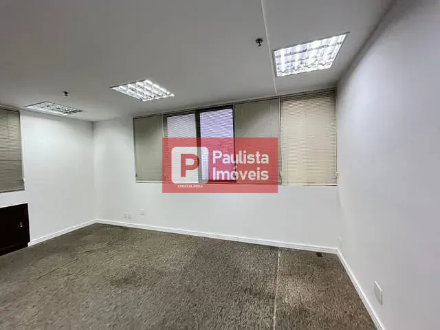Conjunto comercial para alugar, no bairro Campo Belo em São Paulo