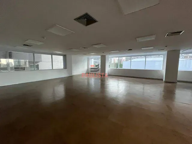 Conjunto comercial para alugar, no bairro Bela Vista em São Paulo