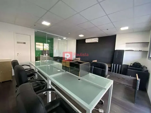 Conjunto comercial à venda, no bairro Santo Amaro em São Paulo