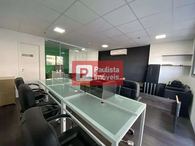 Conjunto comercial à venda, no bairro Santo Amaro em São Paulo