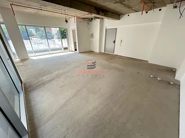 Conjunto comercial à venda, no bairro Cerqueira César em São Paulo