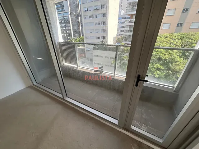 Conjunto comercial à venda, no bairro Cerqueira César em São Paulo