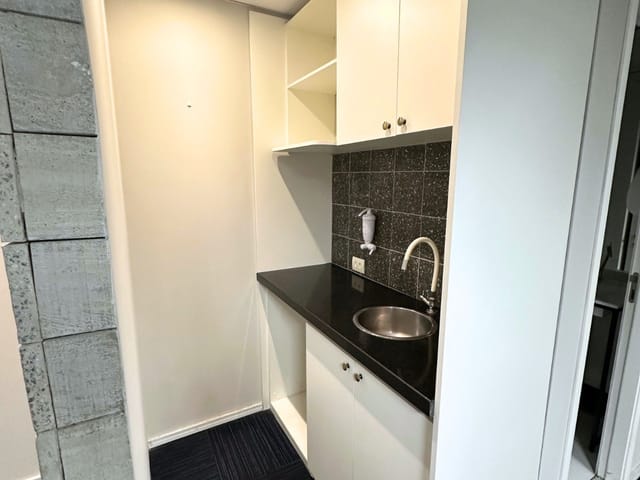 Conjunto comercial com 41m², para alugar, no bairro Cerqueira César em São Paulo
