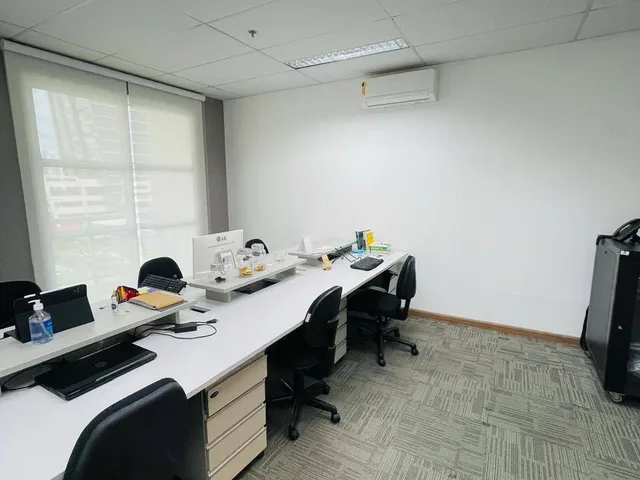 Foto do Conjunto comercial - Conjunto comercial para locação com 75m², 2 vagas na garagem, 100% Mobiliado na Vila São Francisco (Zona Sul), São Paulo-SP | Paulista Imóveis