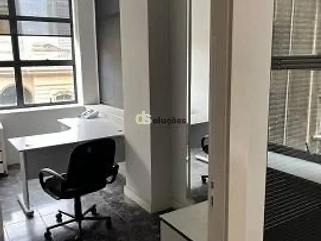 Conjunto comercial à venda, no bairro República em São Paulo