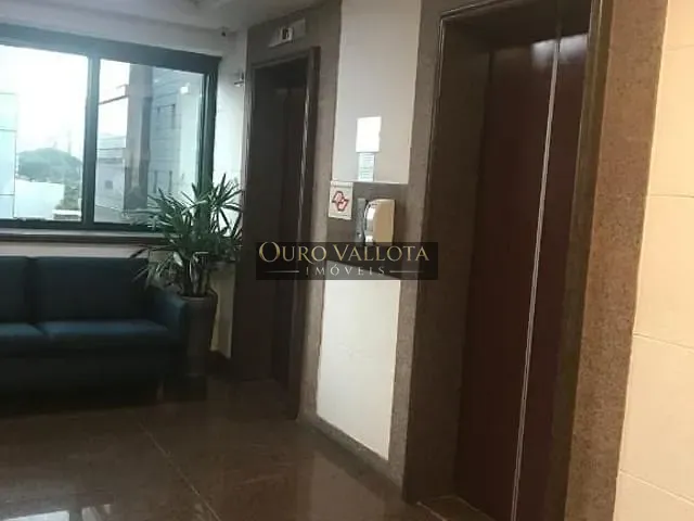 Conjunto comercial com 206m², para alugar, no bairro Vila Olímpia em São Paulo