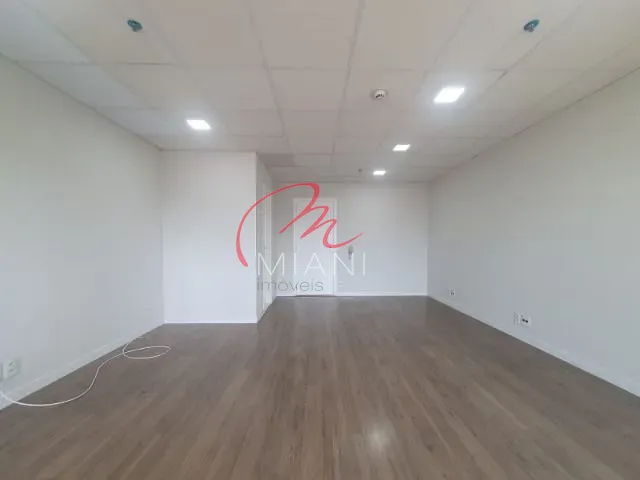 Conjunto comercial à venda ou para alugar, no bairro Mooca em São Paulo