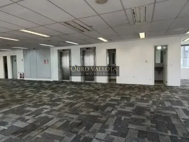 Conjunto comercial com 218m², para alugar, no bairro Pinheiros em São Paulo