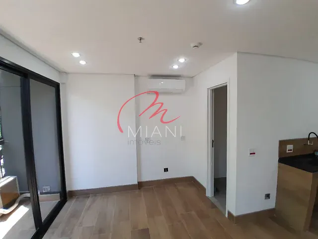 Conjunto comercial para alugar, no bairro Butantã em São Paulo