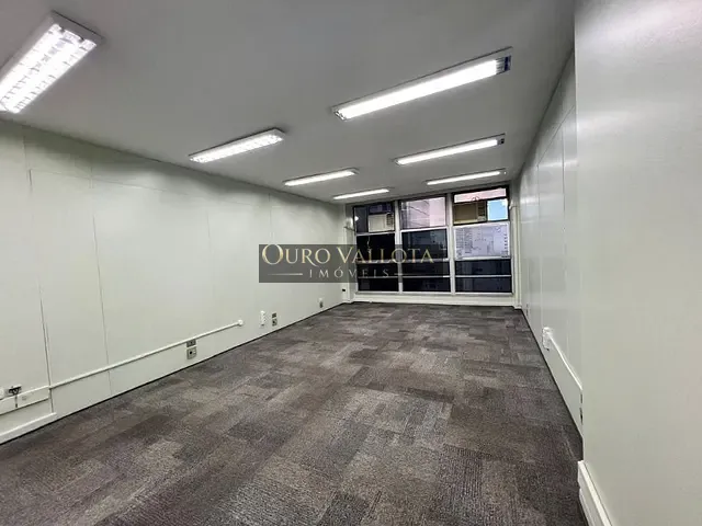 Conjunto comercial com 384m², para alugar, no bairro Bela Vista em São Paulo