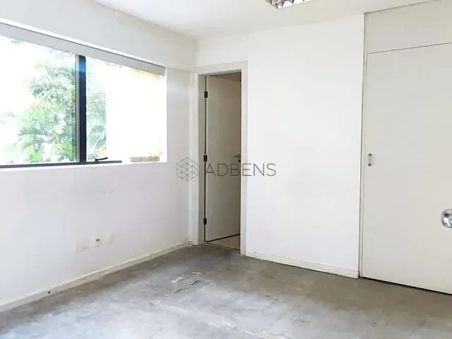 Conjunto comercial para alugar, no bairro Itaim Bibi em São Paulo