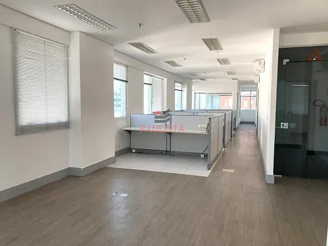 Conjunto comercial para alugar, no bairro Vila Mariana em São Paulo