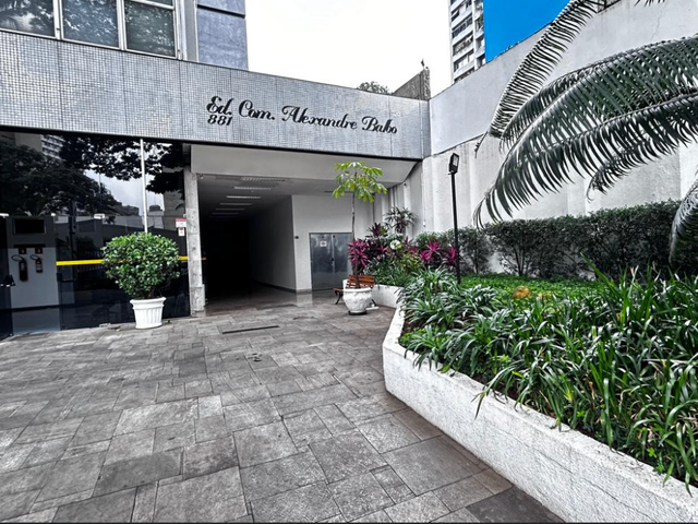 Conjunto comercial com 328m², para alugar, no bairro Consolação em São Paulo