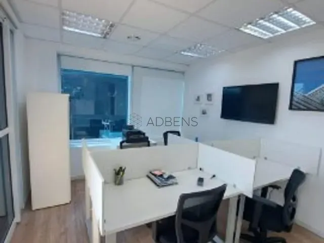 Conjunto comercial à venda, no bairro Pinheiros em São Paulo