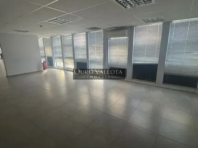 Conjunto comercial com 1143m², para alugar, no bairro Centro em São Paulo