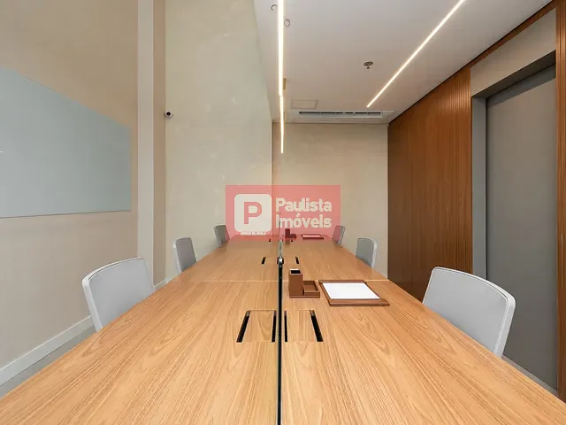 Conjunto comercial para alugar, no bairro Cidade Monções em São Paulo
