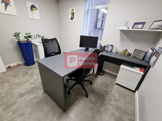Conjunto comercial para alugar, no bairro Bela Vista em São Paulo