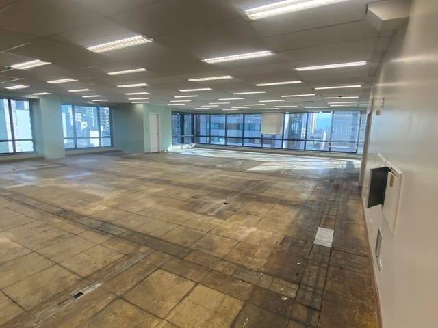 Conjunto comercial com 386m², para alugar, no bairro Cerqueira César em São Paulo