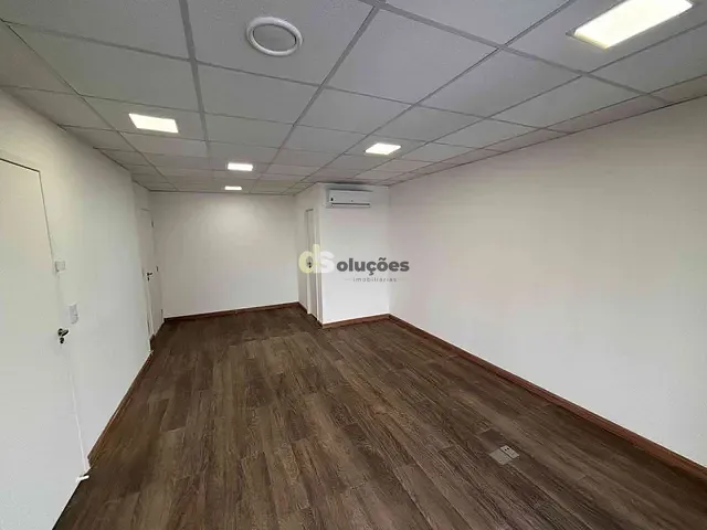 Conjunto comercial para alugar, no bairro Butantã em São Paulo