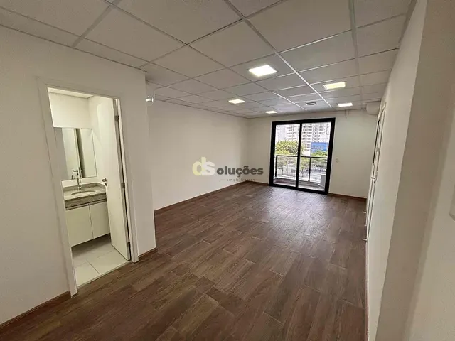 Conjunto comercial para alugar, no bairro Butantã em São Paulo