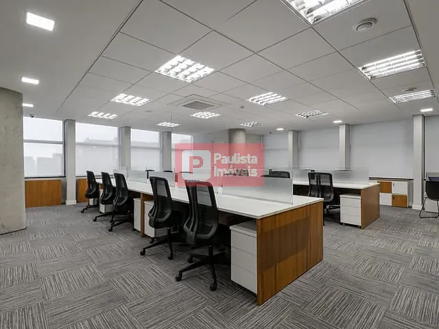 Conjunto comercial para alugar, no bairro Bela Vista em São Paulo