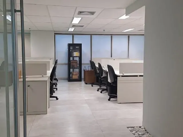 Conjunto comercial à venda ou para alugar, no bairro Indianópolis em São Paulo