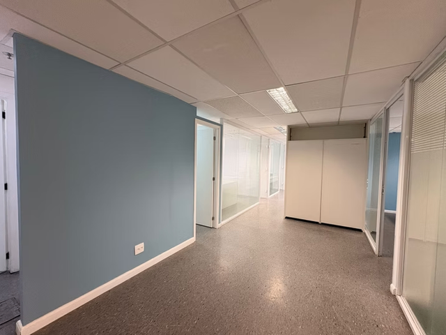 Conjunto comercial com 120m², para alugar, no bairro Pinheiros em São Paulo