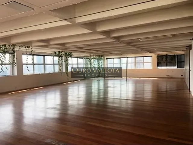 Conjunto comercial com 201m², à venda, no bairro Jardim Paulistano em São Paulo