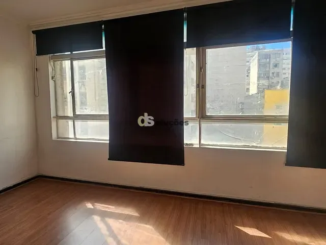 Conjunto comercial à venda, no bairro República em São Paulo