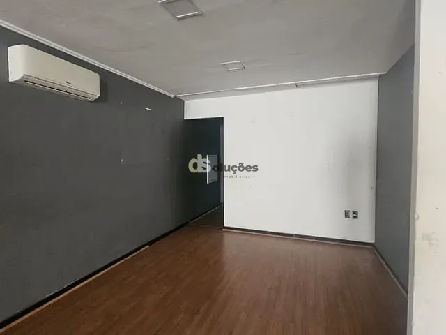 Conjunto comercial à venda, no bairro República em São Paulo