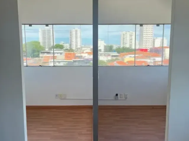 Conjunto comercial com 45m², para alugar, no bairro Cambuci em São Paulo