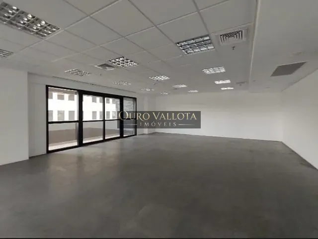 Conjunto comercial com 677m², para alugar, no bairro Alphaville Industrial em Barueri