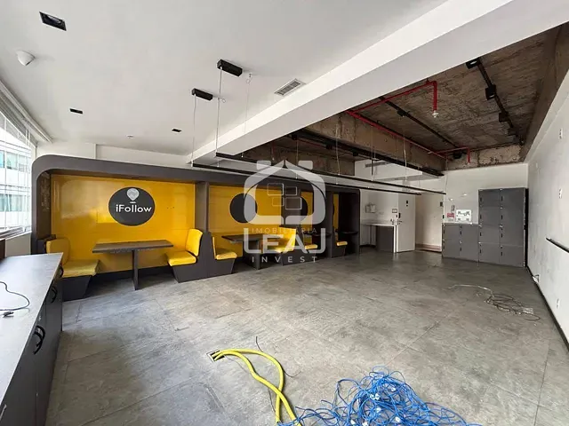 Conjunto comercial com 54m², à venda ou para alugar, no bairro Vila Andrade em São Paulo