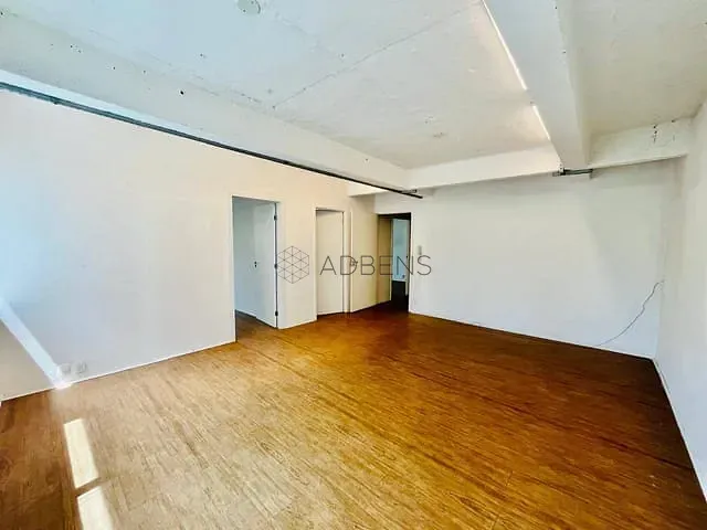 Conjunto comercial para alugar, no bairro Jardim Paulistano em São Paulo